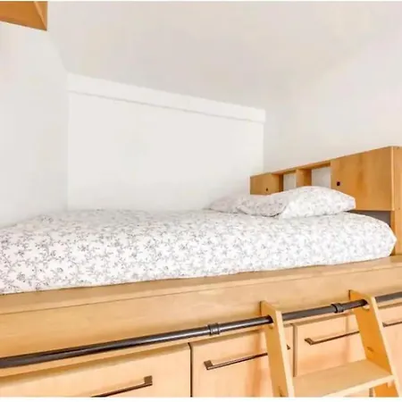 Versaillais Au Pied Du Chateau Apartment *